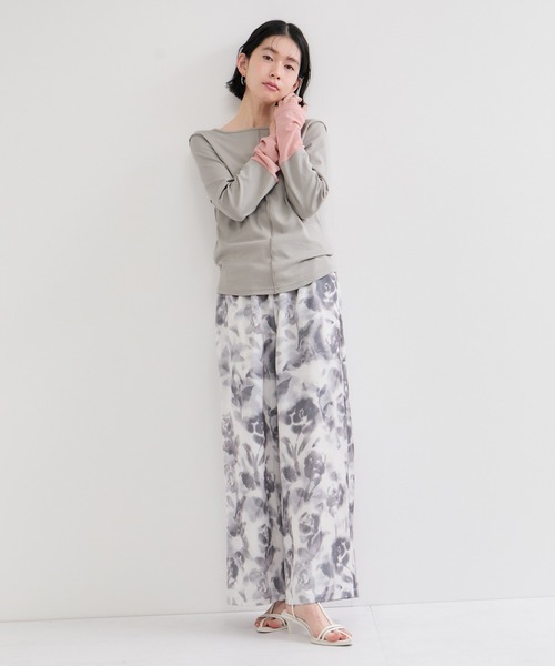 le cercle ADAM ET ROPE'(ルセルクルアダムエロペ)の「配色シアートップス(Tシャツ/カットソー・レディース・グリーン系その他2/ブラック系その他・FREE)」の5枚目の写真