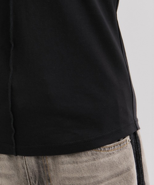 le cercle ADAM ET ROPE'(ルセルクルアダムエロペ)の「配色シアートップス(Tシャツ/カットソー・レディース・グリーン系その他2/ブラック系その他・FREE)」の14枚目の写真