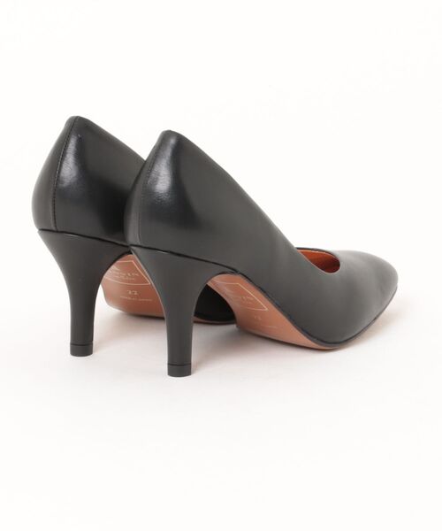 LANVIN en Bleu(ランバンオンブルー)の「スクエアトゥプレーンパンプス(パンプス・レディース・ブラック/サンドベージュ/シルバー・22.5cm/23.0cm/23.5cm/24.0cm/24.5cm/22.0cm)」の4枚目の写真