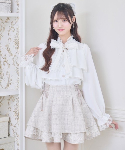 ロドリリオン　ブラックコットンスワローフリルティアードシャツ2025SS RhodolirioN (ロドリリオン) Swallow Frill Tiered Top (裾フリルTee)