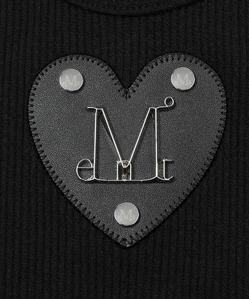 MUCENT(ムセント)の「◇MUCENT◇ブランド直輸入正規品/ディオン メタル ロゴ ハート パッチ ノースリーブ DYON METAL LOGO HEART PATCH SLEEVELESS(タンクトップ・レディース・ブラック/ホワイト・FREE)」の9枚目の写真