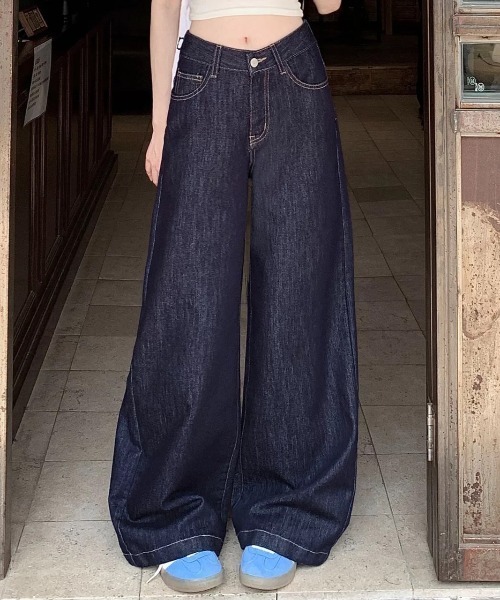 CELENA BEATS（セレナビーツ）の「美脚シルエットハイウエストデニム（デニムパンツ・レディース・ブルー・S/M/L）」の4枚目の写真