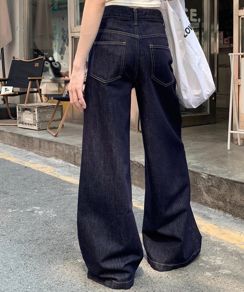 CELENA BEATS（セレナビーツ）の「美脚シルエットハイウエストデニム（デニムパンツ・レディース・ブルー・S/M/L）」の3枚目の写真