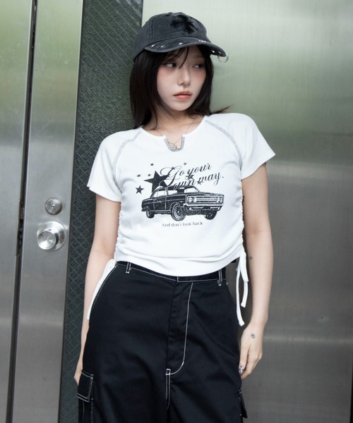 WEGO(ウィゴー)の「WEGO/【26年春新作】キーネックサイドレースアップちびT(Tシャツ/カットソー・レディース・その他3/その他2/その他1/その他4/その他7/その他6/その他5/その他8/その他9・FREE)」の1枚目の写真