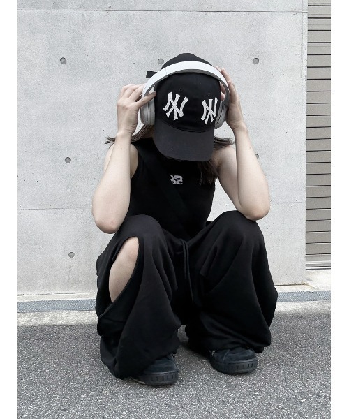 YACA(ヤーカ)の「Logo Mini Tanktop/ロゴミニタンクトップ(タンクトップ・レディース・モカ/ブラック・FREE)」の18枚目の写真