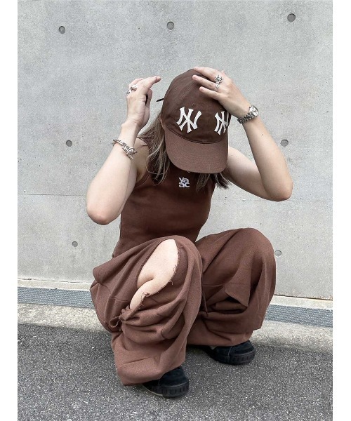 YACA(ヤーカ)の「Logo Mini Tanktop/ロゴミニタンクトップ(タンクトップ・レディース・モカ/ブラック・FREE)」の19枚目の写真