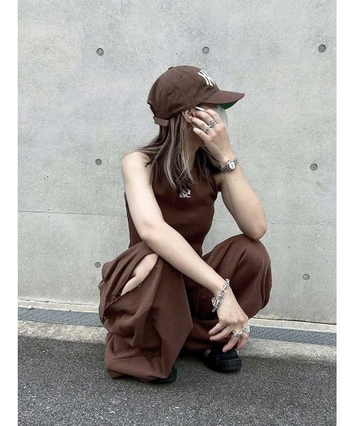 YACA(ヤーカ)の「Logo Mini Tanktop/ロゴミニタンクトップ(タンクトップ・レディース・モカ/ブラック・FREE)」の20枚目の写真