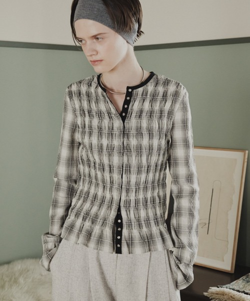 Aunt Marie's（アントマリーズ）の「シャーリングチェックトップス（シャツ/ブラウス・レディース・ネイビー/アイボリー・FREE）」の7枚目の写真