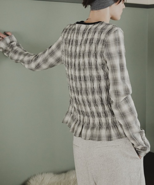 Aunt Marie's（アントマリーズ）の「シャーリングチェックトップス（シャツ/ブラウス・レディース・ネイビー/アイボリー・FREE）」の8枚目の写真