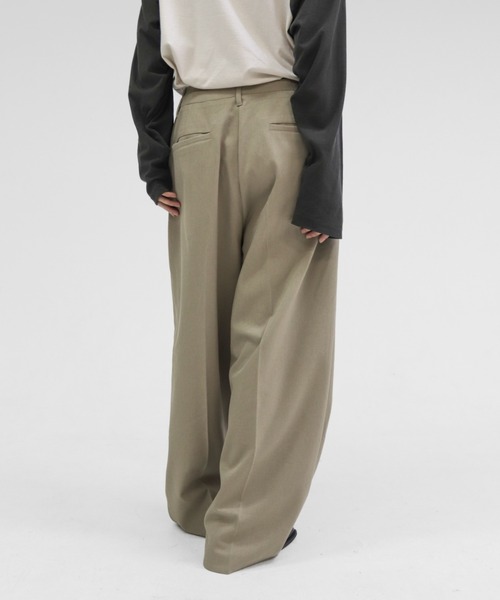 lit（リット）の「Double Belt Pants（その他パンツ・レディース・チャコールグレー/ベージュ・38/36）」の4枚目の写真