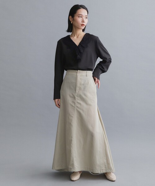 OPAQUE.CLIP(オペークドットクリップ)の「【es】ヒゲレースVネックブラウス【洗濯機OK】(シャツ/ブラウス・レディース・ブラック/ベージュ・36/38/40)」の4枚目の写真