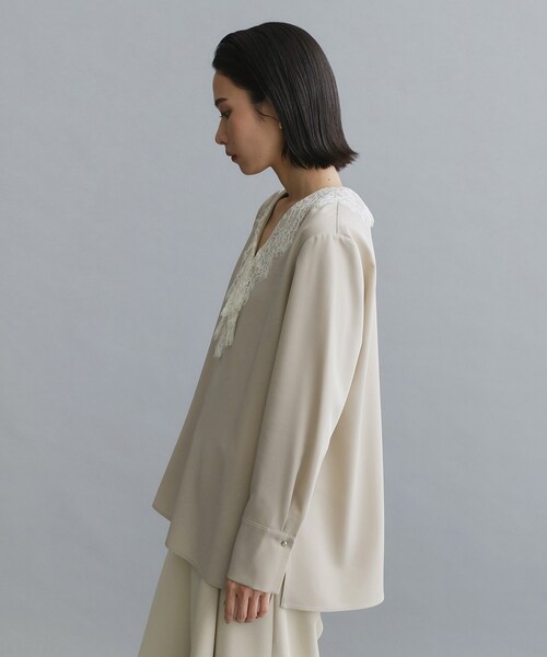 OPAQUE.CLIP(オペークドットクリップ)の「【es】ヒゲレースVネックブラウス【洗濯機OK】(シャツ/ブラウス・レディース・ブラック/ベージュ・36/38/40)」の12枚目の写真