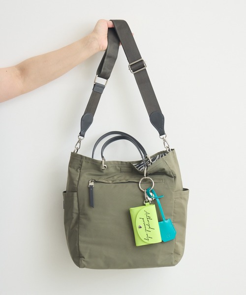 KATHARINE ROSS（キャサリンロス）の「【KATHARINE ROSS】【story.】リバーシブルストレレージバッグ（トートバッグ・レディース・ブラック/カーキ/ブラウン・MEDIUM）」の17枚目の写真