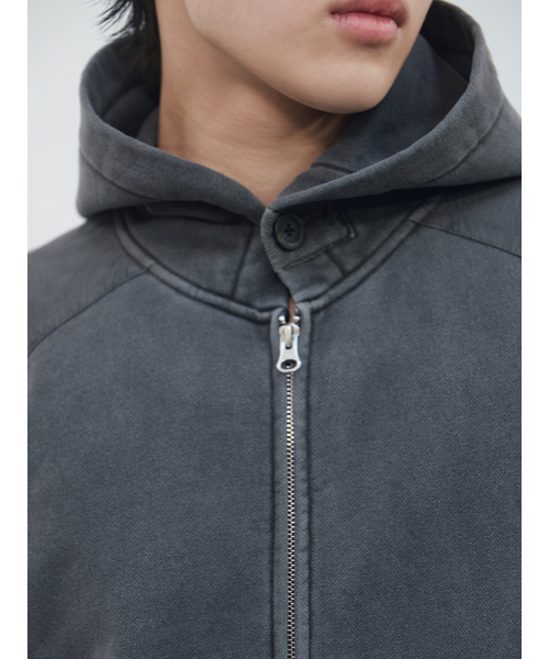 KIJUN MEN（キジュンメンズ）の「Garment Dyed Patch Hoodie Charcoal（パーカー・メンズ・その他・MEDIUM/LARGE/X-LARGE）」の8枚目の写真