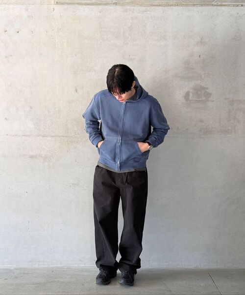 KIJUN MEN（キジュンメンズ）の「Garment Dyed Patch Hoodie Charcoal（パーカー・メンズ・その他・MEDIUM/LARGE/X-LARGE）」の3枚目の写真