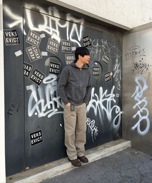 KIJUN MEN（キジュンメンズ）の「Garment Dyed Patch Hoodie Charcoal（パーカー・メンズ・その他・MEDIUM/LARGE/X-LARGE）」の2枚目の写真