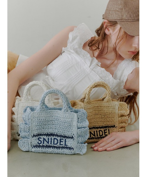 SNIDEL(スナイデル)の「エンブロイダリートップス(シャツ/ブラウス・レディース・ネイビー/ピンク/ホワイト・F)」の19枚目の写真