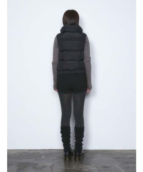 TUOMIO（トゥオミオ）の「STRAP PUFFER VEST [BLACK]（ダウンベスト・レディース・その他・1/2）」の4枚目の写真
