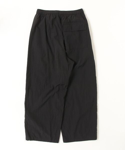 ATON（エイトン）の「HAND DYED NYLON UTILITY PANTS PRAGLM0600（その他パンツ・メンズ・ブラック・4/2）」の2枚目の写真