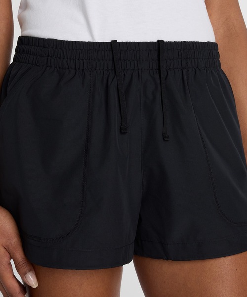 NEW BALANCE(ニューバランス)の「Tracksideウーブンショーツ(その他パンツ・レディース・ブラック/レモンイエロー・SMALL/MEDIUM/LARGE/X-LARGE)」の5枚目の写真