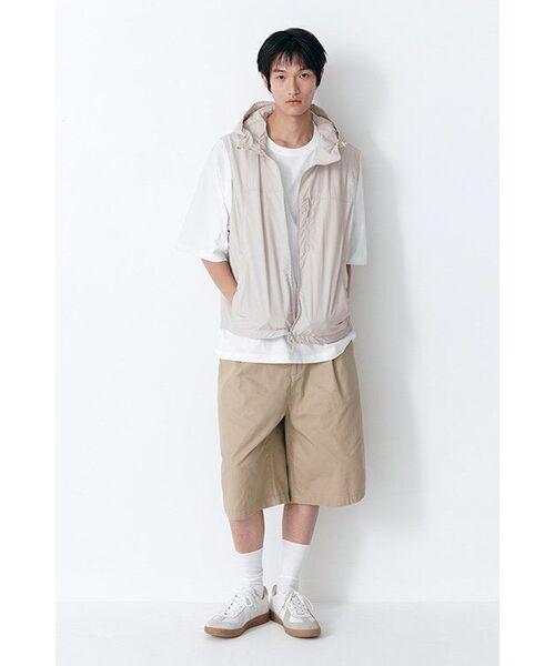 MUSINSA STANDARD(ムシンサスタンダード)の「コットンワイドバミューダショーツ【ベージュ】(その他パンツ・メンズ・その他・38/36/34/32/30/31/33/27/28/29)」の16枚目の写真