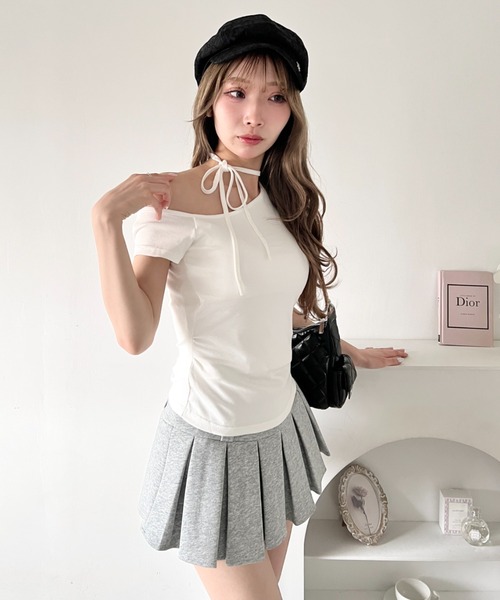 Loueme(ルエム)の「オフショルチョーカートップス(Tシャツ/カットソー・レディース・ホワイト/ブラック/ライトブルー・FREE)」の12枚目の写真