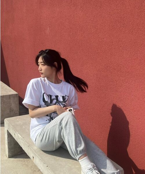 SLOWACID（スローアシッド）の「ブラーリーロゴ半袖Tシャツ[ホワイト]（Tシャツ/カットソー・レディース・その他・SMALL/X-LARGE/MEDIUM/LARGE）」の8枚目の写真