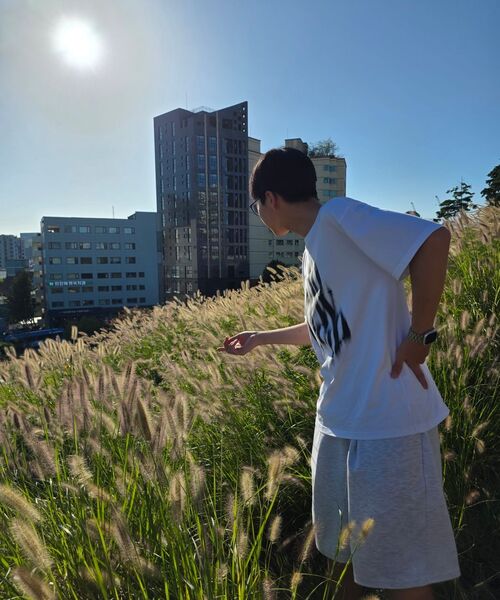 SLOWACID（スローアシッド）の「ブラーリーロゴ半袖Tシャツ[ホワイト]（Tシャツ/カットソー・レディース・その他・SMALL/X-LARGE/MEDIUM/LARGE）」の10枚目の写真