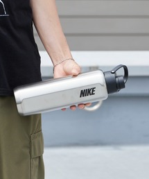 NIKE（ナイキ）の「NIKE/ナイキ ステンレス リチャージ チャグボトル 950ml ブランドロゴ 2026年春夏（水筒）」