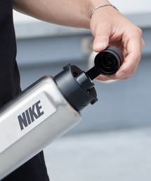 ROOPTOKYO（ループトウキョウ）の「NIKE/ナイキ ステンレス リチャージ チャグボトル 950ml ブランドロゴ 2026年春夏（水筒）」