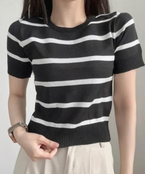 semplice（センプリチェ）の「Ｔシャツ【韓国ファッション】（Tシャツ/カットソー・レディース・ベージュ/グリーン/ホワイト/ブラック/ブルー・F）」の6枚目の写真