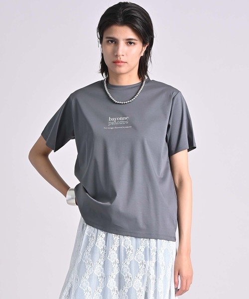 RAW FUDGE(ローファッジ)の「シルケット天竺ロゴプリントプルオーバー(Tシャツ/カットソー・レディース・ブラック/オフホワイト/チャコールグレー・M)」の15枚目の写真