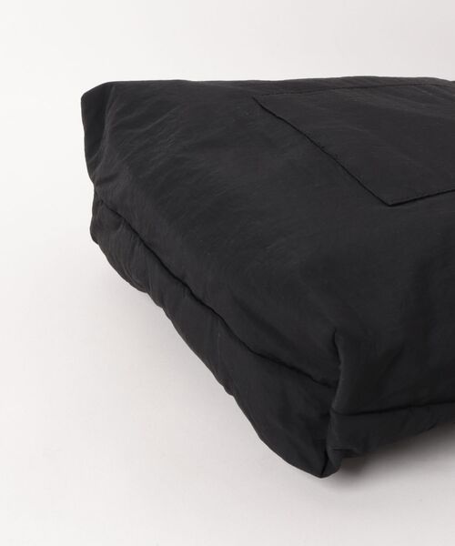 THRASHER（スラッシャー）の「THRASHER TOTE SHOULDER M(ST)（ショルダーバッグ・メンズ・ブラック系その他/ブラック系その他2・FREE）」の4枚目の写真