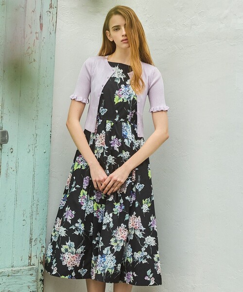 TOCCA(トッカ)の「HYDRANGEA PRISM ドレス(ワンピース・レディース・ブラック系5/アイボリー系5・0/2/4/6)」の1枚目の写真