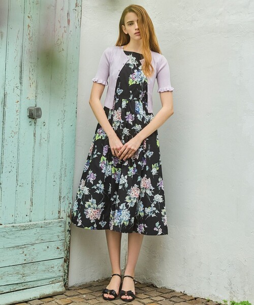 TOCCA(トッカ)の「HYDRANGEA PRISM ドレス(ワンピース・レディース・ブラック系5/アイボリー系5・0/2/4/6)」の7枚目の写真