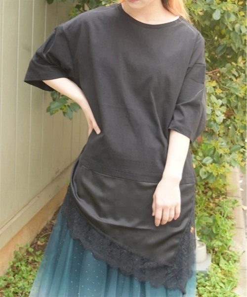 axes femme(アクシーズファム)の「レースドッキングTシャツ(Tシャツ/カットソー・レディース・キナリ/チャコール/ブラック・FREE)」の2枚目の写真