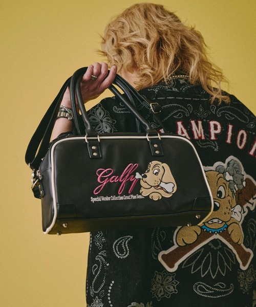 GALFY(ガルフィー)の「GALFY(ガルフィー)プチ家出BAG/犬ロゴ刺繍フェイクレザーボストンバッグ/2wayショルダーバッグ(ボストンバッグ・レディース・ブラック/ピンク・FREE)」の16枚目の写真