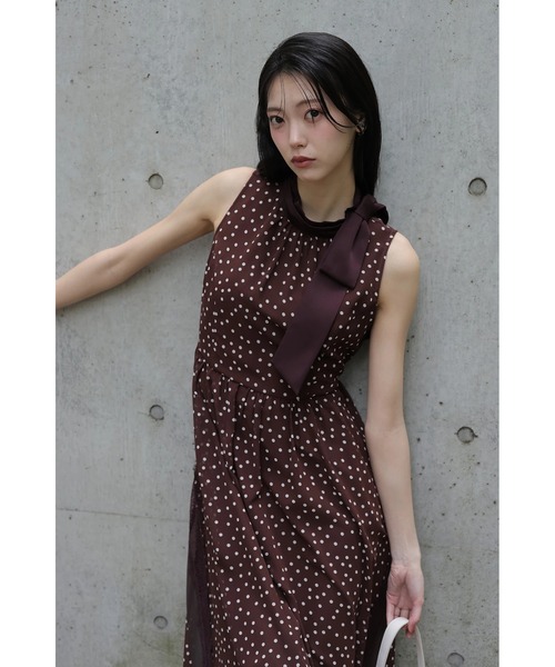 【美品】 リランドチュール♡ 大花プリーツティアードワンピース M ダスティー Rirandture（リランドチュール）の「大花プリーツティアードワンピース