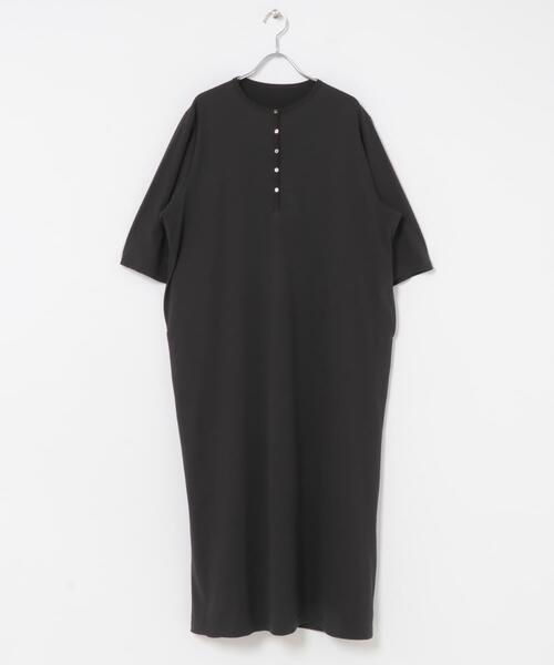 かぐれ(カグレ)の「『2サイズ展開』ヘンリーカットワンピース(ワンピース・レディース・ブラック/チャコールグレー・1/0)」の8枚目の写真