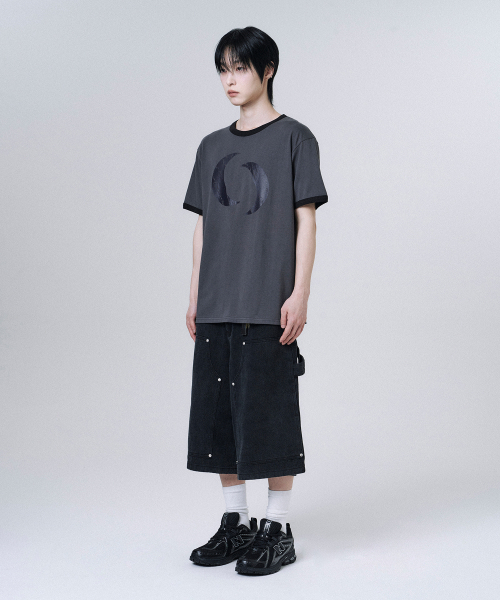 MOOVN（ムブン）の「TWIN MOON リンガー半袖Tシャツ チャコール（Tシャツ/カットソー・メンズ・その他・SMALL/MEDIUM/LARGE）」の5枚目の写真