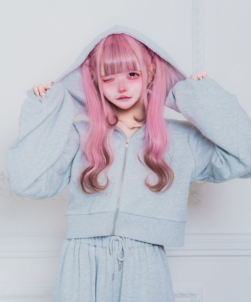 nyanMe(ニャンミー)の「うちらのしょーとぱーかー(パーカー・レディース・ブラック/グレー・FREE)」の2枚目の写真