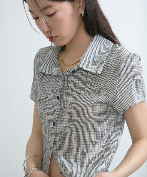 NUJOH(ヌゾ)の「Gingham Puff Sleeve Shirt / ギンガムパフスリーブシャツ(シャツ/ブラウス・レディース・ネイビー/グレー/ライトブルー・FREE)」の1枚目の写真
