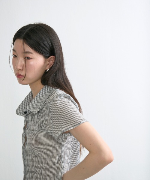 NUJOH(ヌゾ)の「Gingham Puff Sleeve Shirt / ギンガムパフスリーブシャツ(シャツ/ブラウス・レディース・ネイビー/グレー/ライトブルー・FREE)」の14枚目の写真