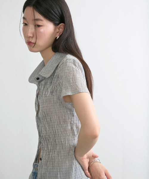 NUJOH(ヌゾ)の「Gingham Puff Sleeve Shirt / ギンガムパフスリーブシャツ(シャツ/ブラウス・レディース・ネイビー/グレー/ライトブルー・FREE)」の15枚目の写真