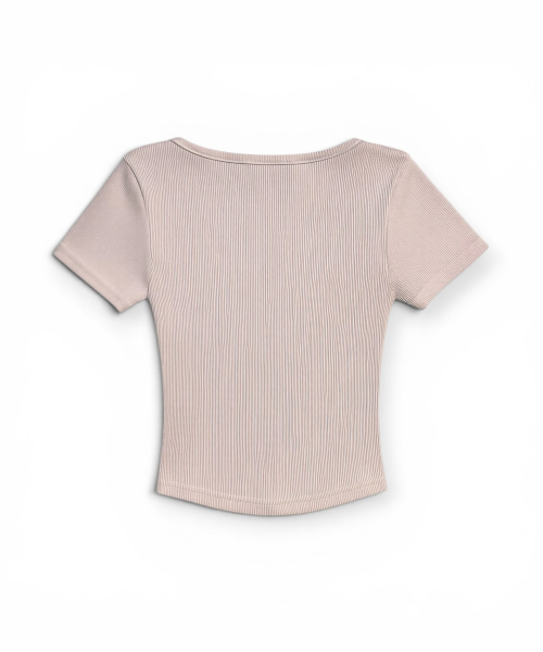 BORN SLIPPY（ボーンスリッピー）の「Bully Square Neck T-shirt (Pink)（Tシャツ/カットソー・レディース・その他・FREE）」の2枚目の写真