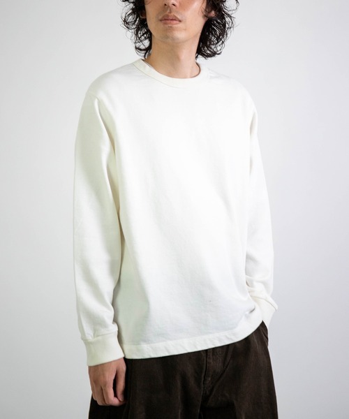 RINEN（リネン）の「[RINEN] オーガニック裏毛 クルーネックスウェット（スウェット・メンズ・ホワイト/ネイビー・3/2）」の3枚目の写真