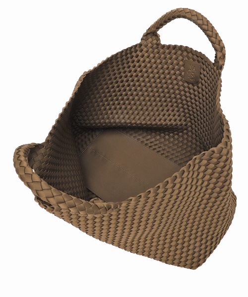 NAGHEDI(ナゲディ)の「NAGHEDI/ナゲディ ST BARTHS LARGE TOTE トートバッグ(トートバッグ・レディース・キャメル・FREE)」の9枚目の写真