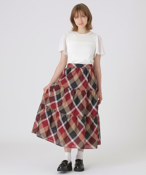 BLUE LABEL CRESTBRIDGE(ブルーレーベルクレストブリッジ)の「クレストブリッジチェックカラミクロスティアードスカート(スカート・レディース・パープル系その他4/レッド・38/36)」の3枚目の写真