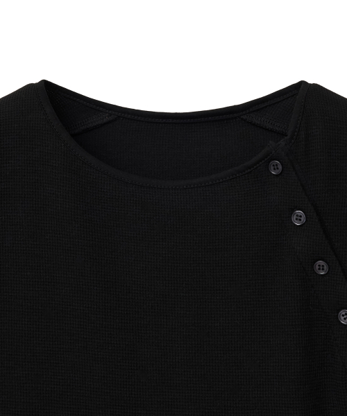 NOIRER(ノイア)の「スレンテヘンリーネックTシャツ(ブラック)(Tシャツ/カットソー・メンズ・その他・48/50/52)」の4枚目の写真