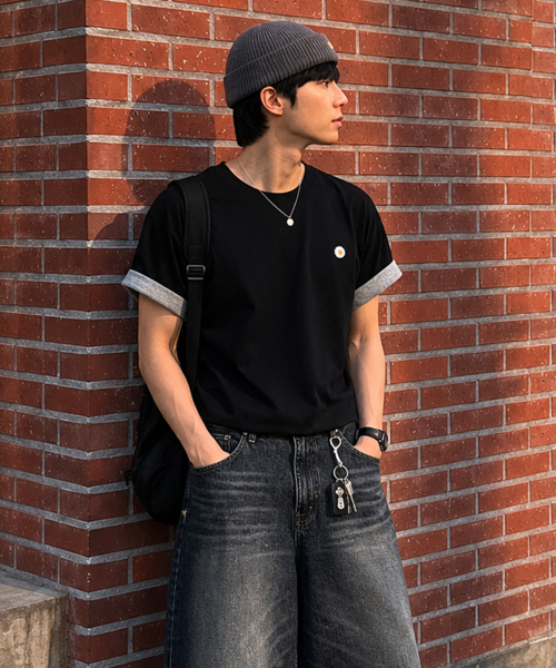 PEID(ペイド)の「PD スモールデイジーロールアップクロップ半袖Tシャツブラック(Tシャツ/カットソー・メンズ・ブラック・1/2/3)」の8枚目の写真